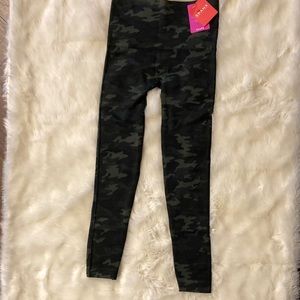 Spank Legging Camo